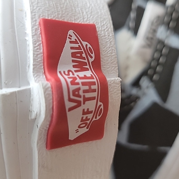 Van's Era Brand new in the box. - Picture 5 of 12